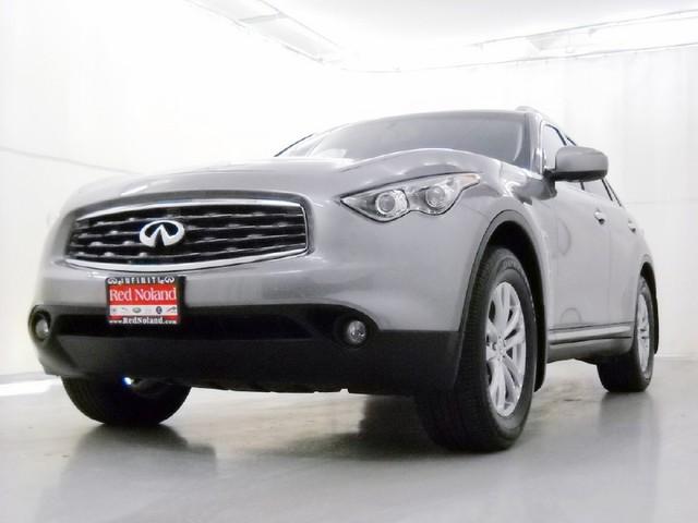 Infiniti FX35 2010 photo 3