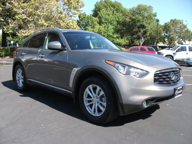 Infiniti FX35 4.2L AUTO Quattro Unspecified