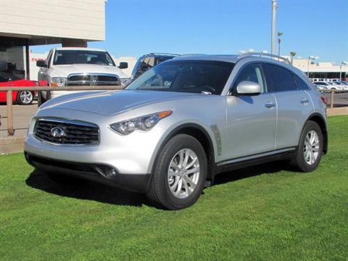 Infiniti FX35 2010 photo 3