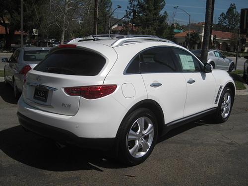 Infiniti FX35 2011 photo 1