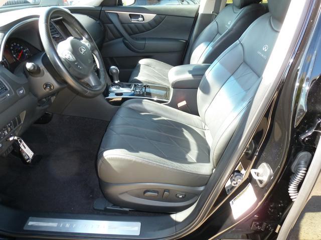 Infiniti FX35 2011 photo 4