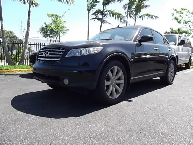 Infiniti FX45 2003 photo 2