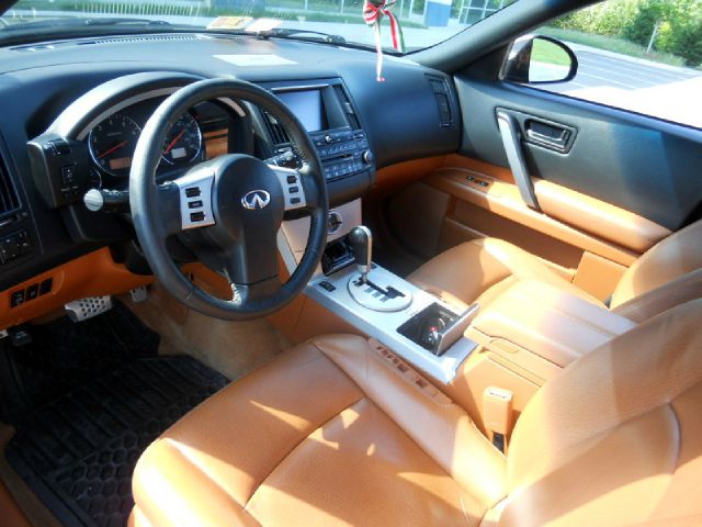 Infiniti FX45 2003 photo 13