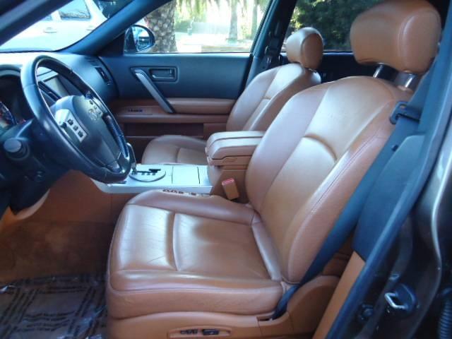 Infiniti FX45 2003 photo 2