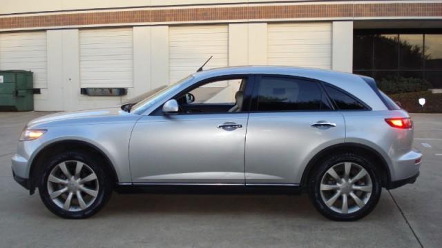 Infiniti FX45 2003 photo 1