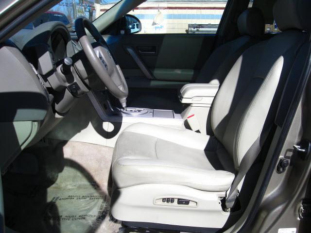 Infiniti FX45 2003 photo 3