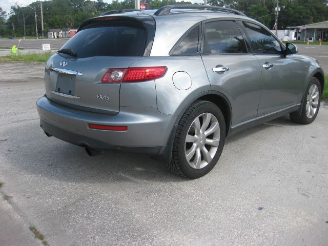 Infiniti FX45 2003 photo 18