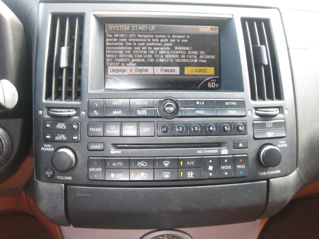 Infiniti FX45 2003 photo 8