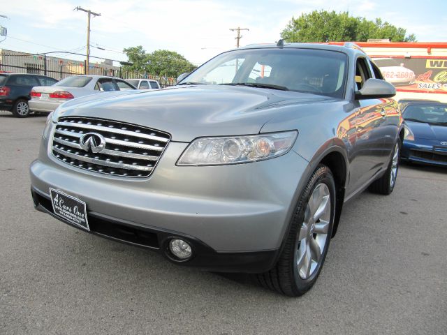 Infiniti FX45 2004 photo 4