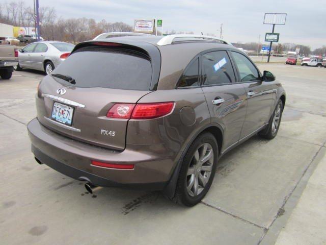 Infiniti FX45 2004 photo 4