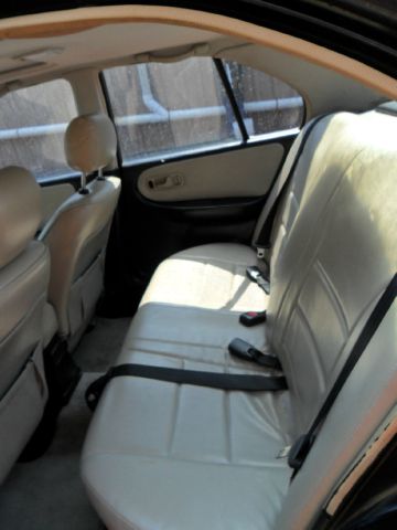 Infiniti G20 1996 photo 4