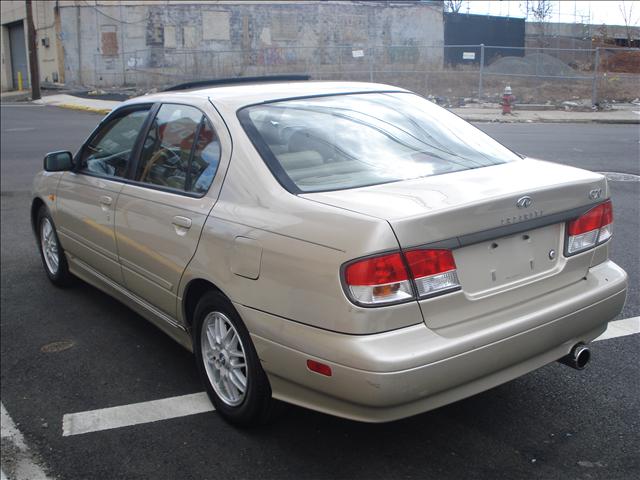 Infiniti G20 1999 photo 5