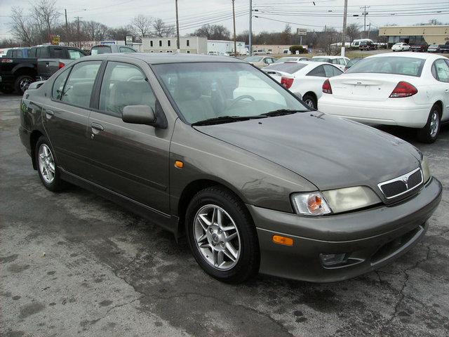 Infiniti G20 Unknown Sedan