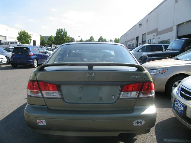 Infiniti G20 2001 photo 9