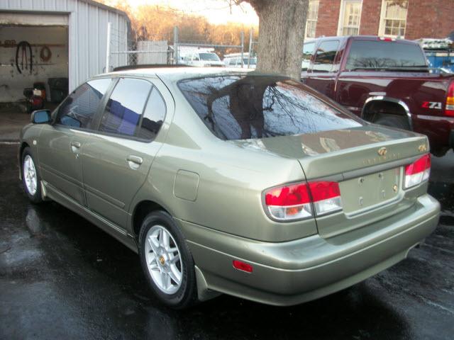 Infiniti G20 2002 photo 2