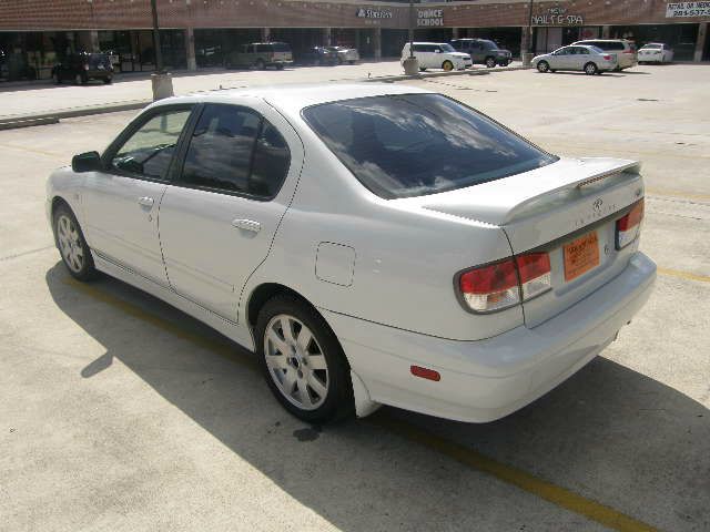 Infiniti G20 2002 photo 16