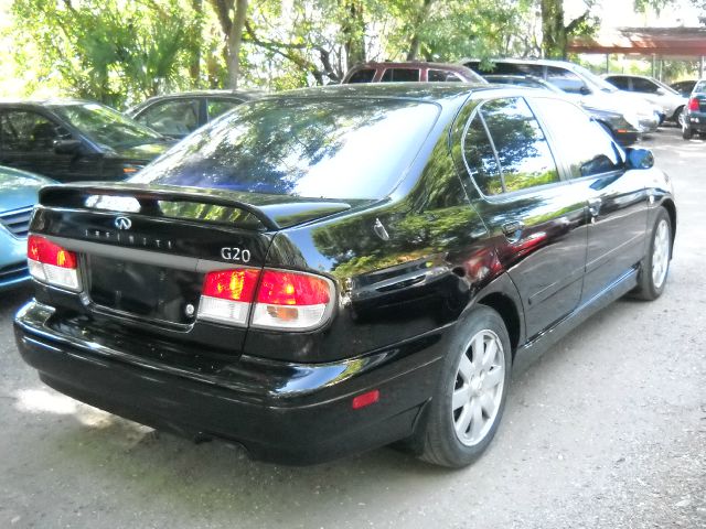 Infiniti G20 2002 photo 6