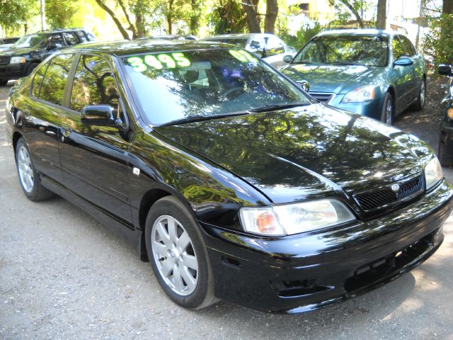 Infiniti G20 2002 photo 8