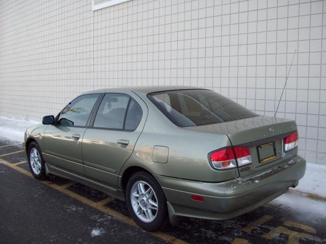 Infiniti G20 2002 photo 1