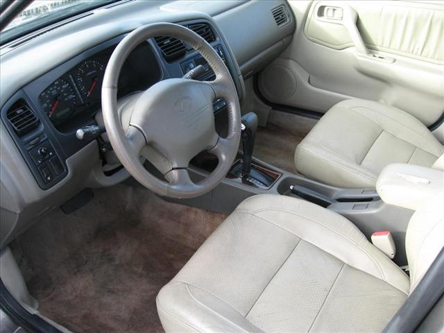 Infiniti G20 2002 photo 3