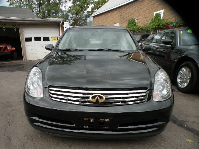 Infiniti G35 2003 photo 3