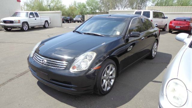 Infiniti G35 2003 photo 3