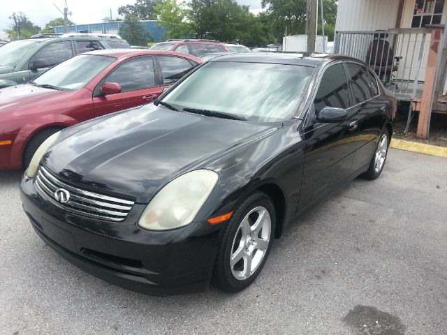 Infiniti G35 2003 photo 2