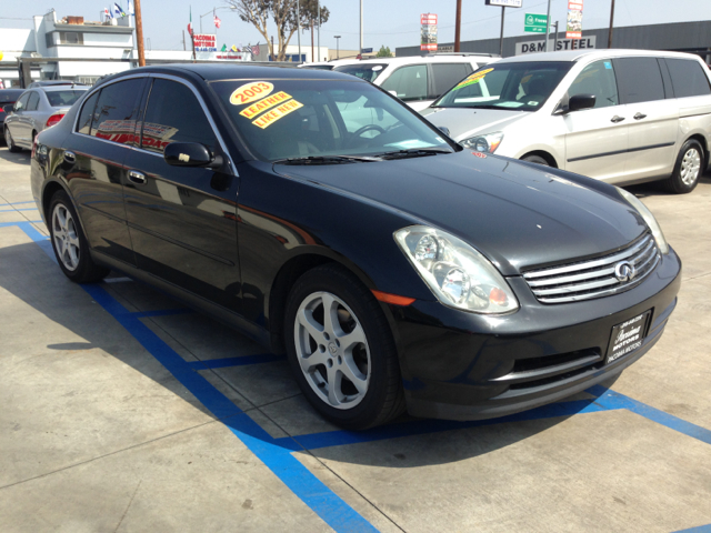 Infiniti G35 2003 photo 3