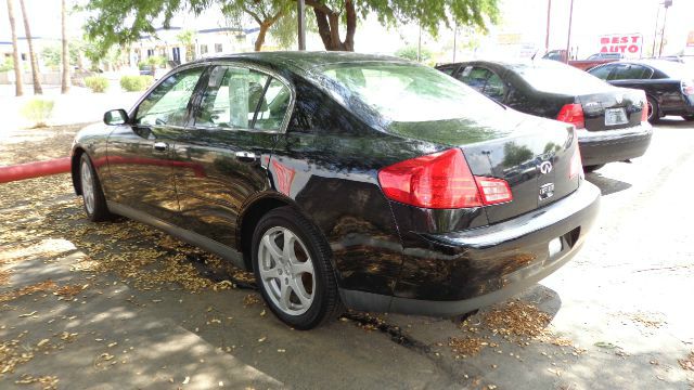 Infiniti G35 2003 photo 2