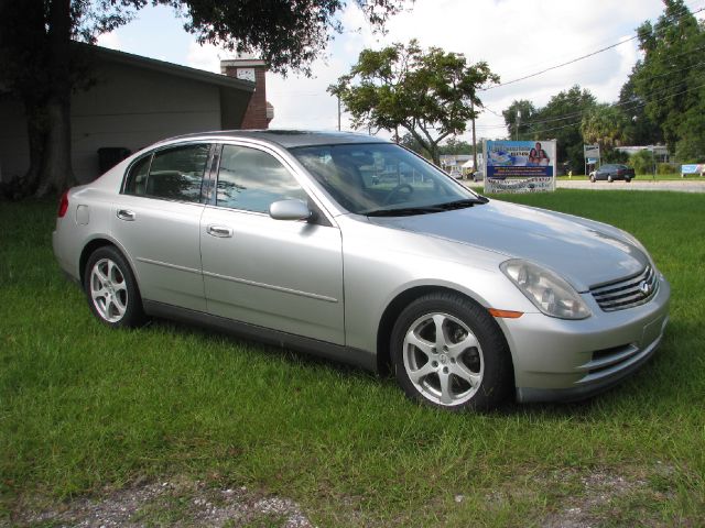 Infiniti G35 2003 photo 2