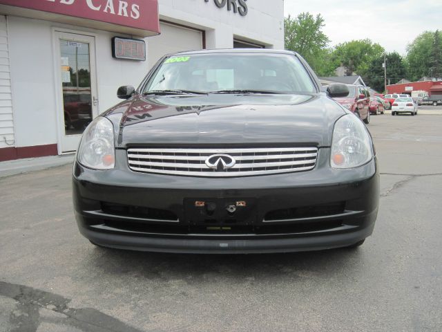 Infiniti G35 2003 photo 3