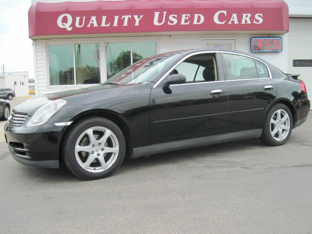 Infiniti G35 2003 photo 4