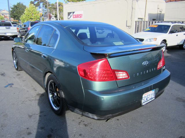 Infiniti G35 2003 photo 4