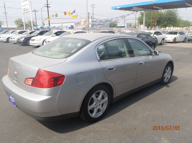 Infiniti G35 2003 photo 1