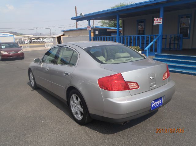 Infiniti G35 2003 photo 4