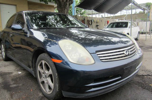 Infiniti G35 2003 photo 2