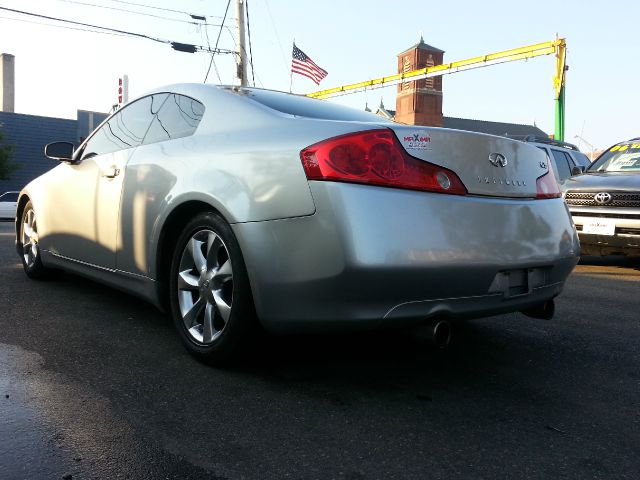 Infiniti G35 2003 photo 13