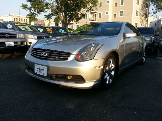 Infiniti G35 2003 photo 21