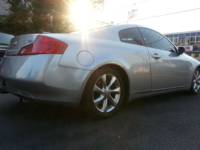 Infiniti G35 2003 photo 24