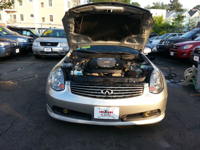 Infiniti G35 2003 photo 39