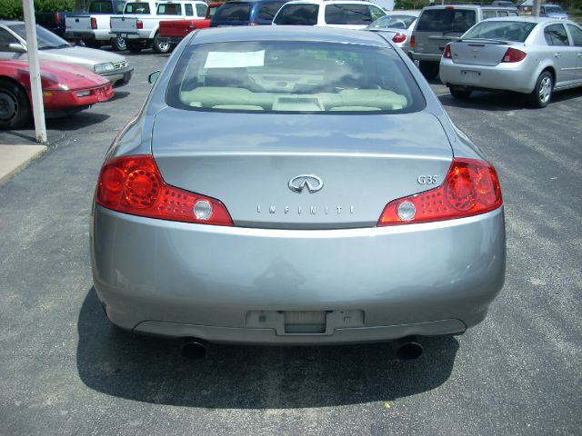 Infiniti G35 2003 photo 2