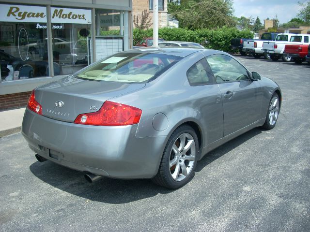 Infiniti G35 2003 photo 3