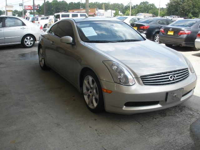 Infiniti G35 2003 photo 12