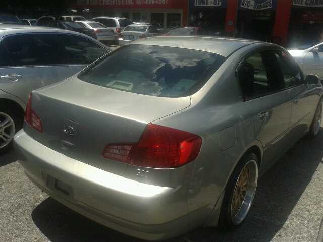 Infiniti G35 2003 photo 2