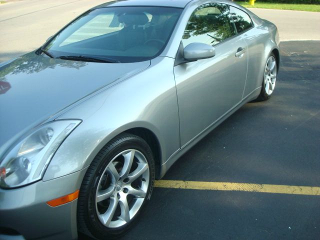 Infiniti G35 2003 photo 3