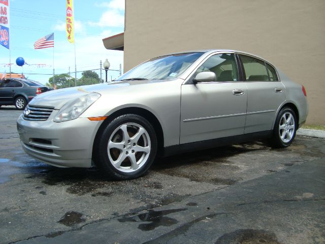 Infiniti G35 2003 photo 3