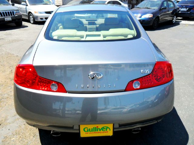 Infiniti G35 2003 photo 9