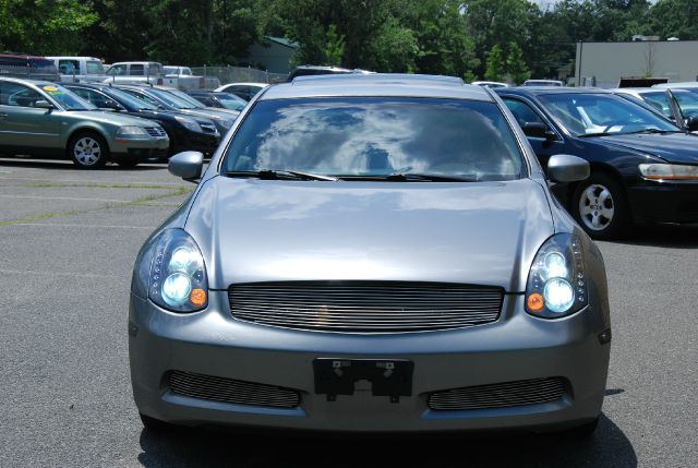 Infiniti G35 2003 photo 2