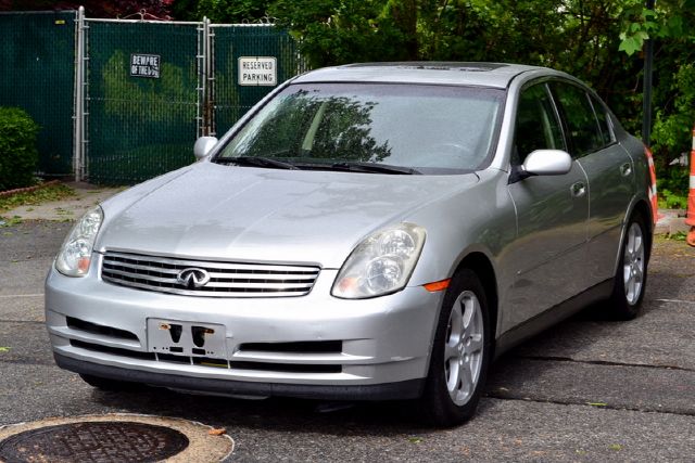 Infiniti G35 2003 photo 16