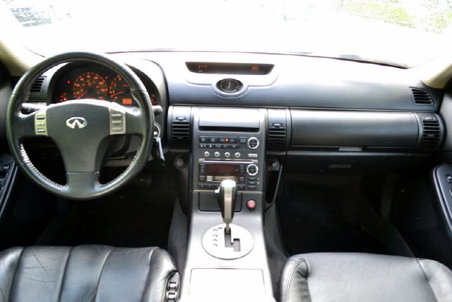 Infiniti G35 2003 photo 3